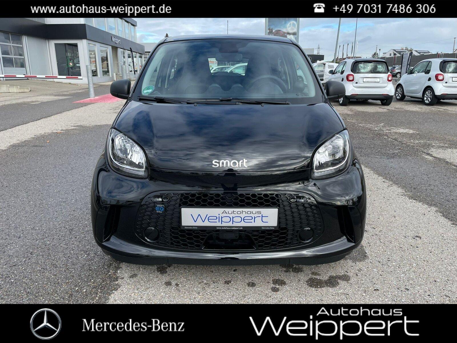 Smart EQ forfour Pano Klima Sitzheizung DAB Kamera EPH