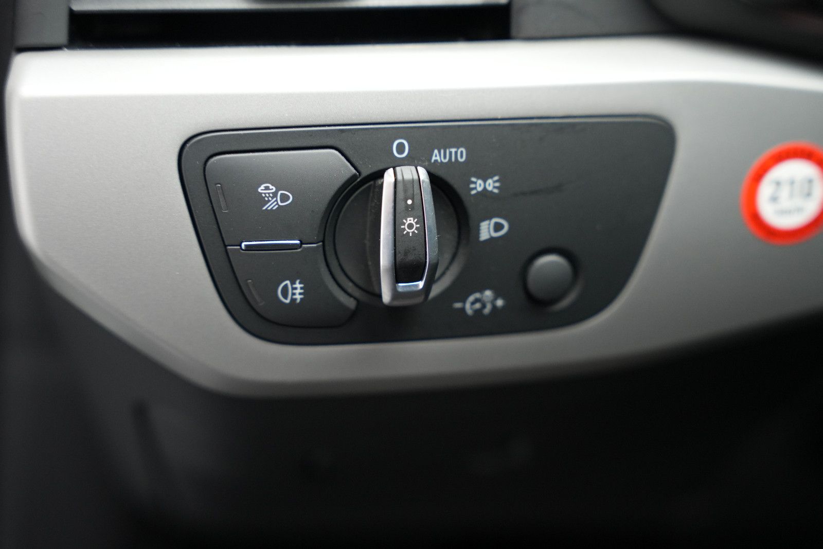 Fahrzeugabbildung Audi A5 Sportback 35 TDI/virtual cockpit/NAVI/LED/CAM