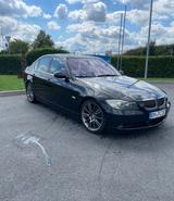 BMW 325i 218PS - BMW 218 in Bonn