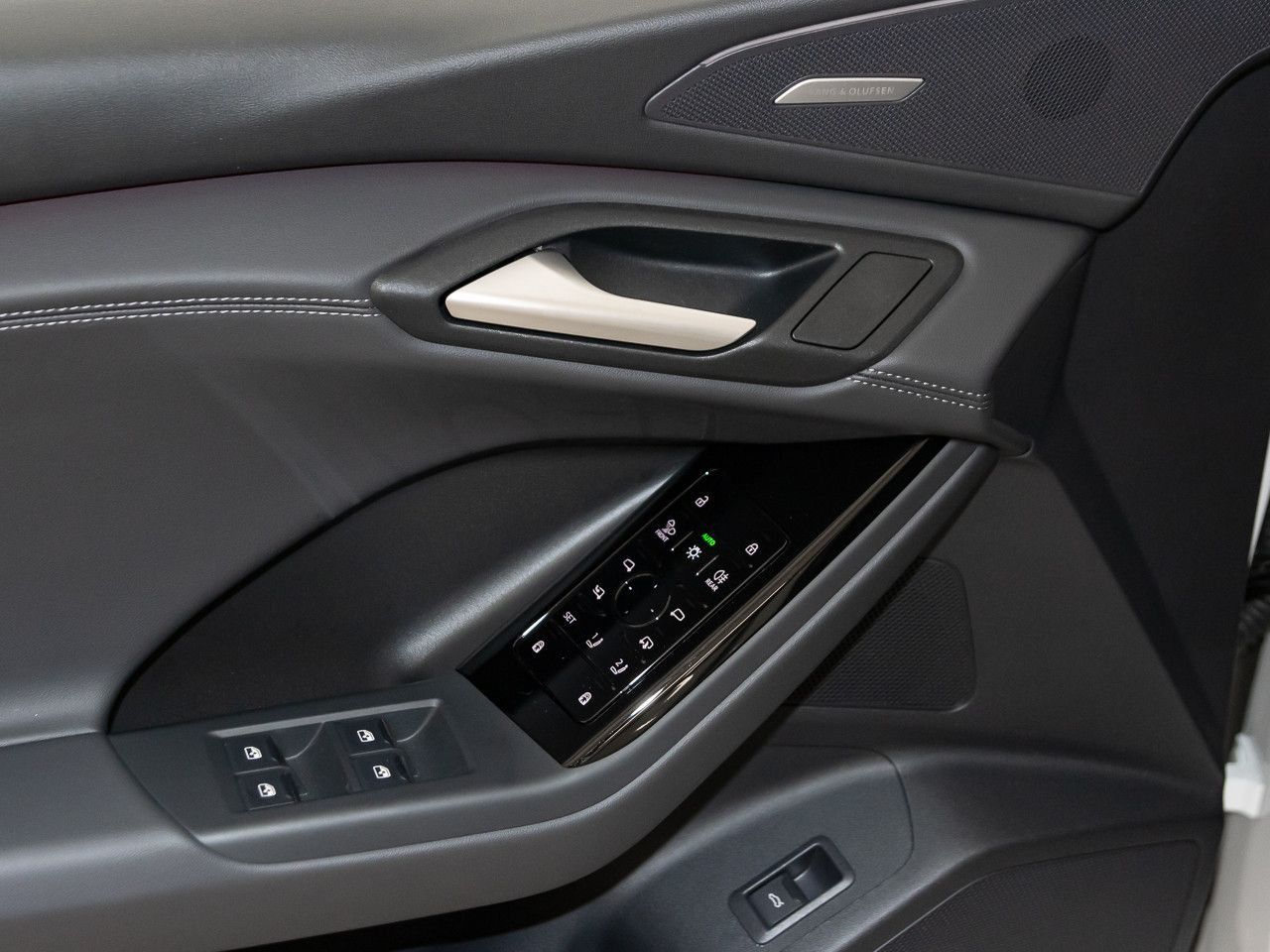 Audi Q6 e-tron - Bild 22
