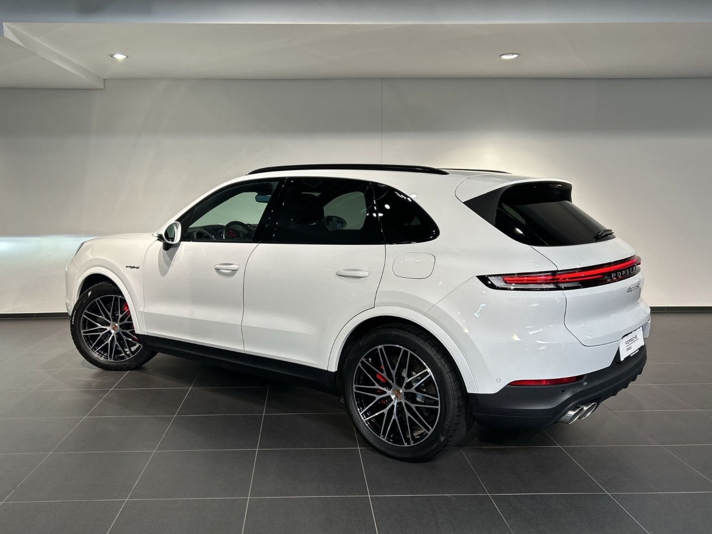 Porsche Cayenne S E-Hybrid Burmester HA-Lenkung Head-Up imagem 3