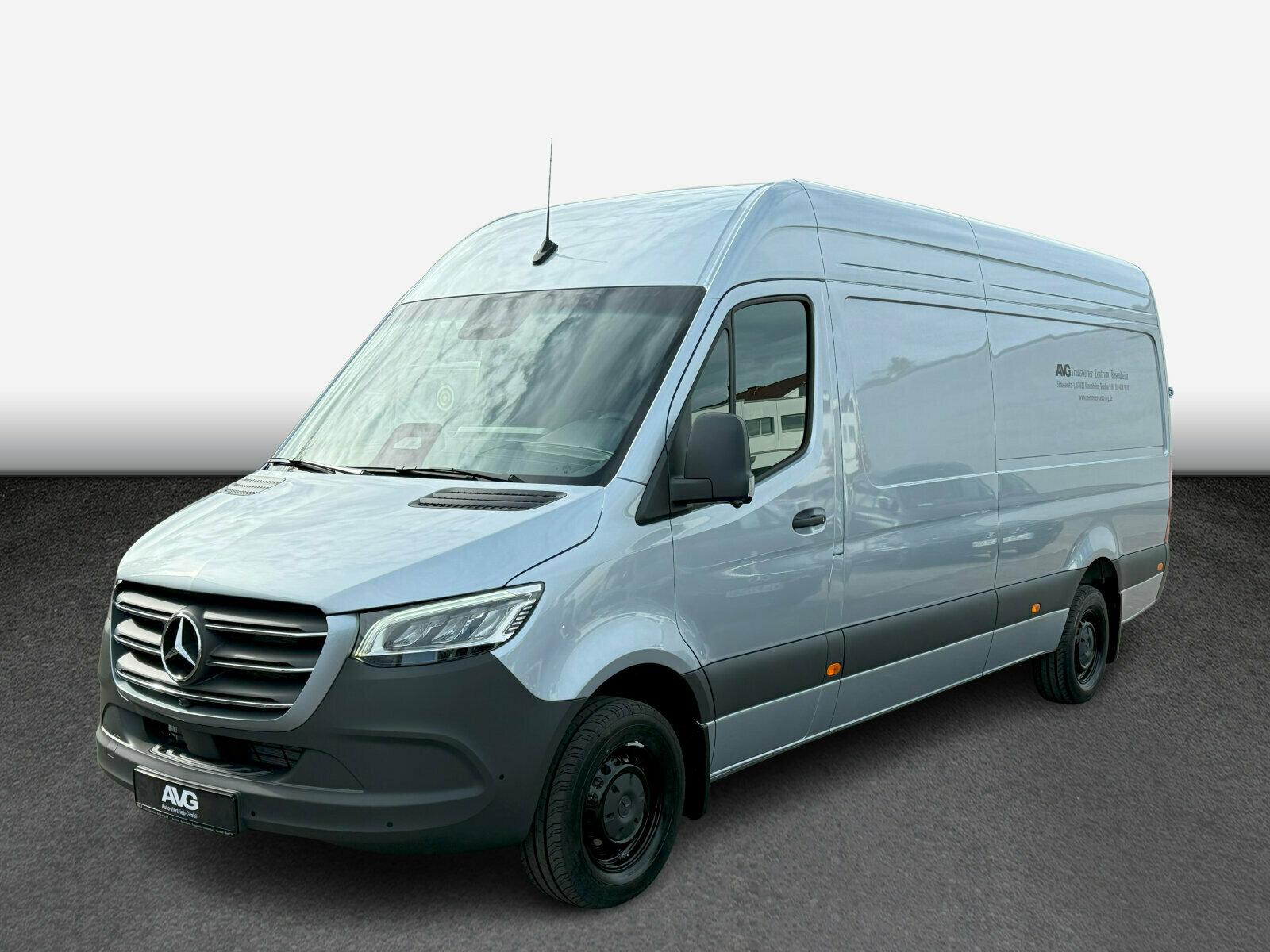 Mercedes-Benz Sprinter 319 CDI L3H2 30 Years Navi LED AHK 360°