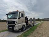 MAN TGX 26.510 baumaschin Transporter mit Kran - Man TGX 26-510