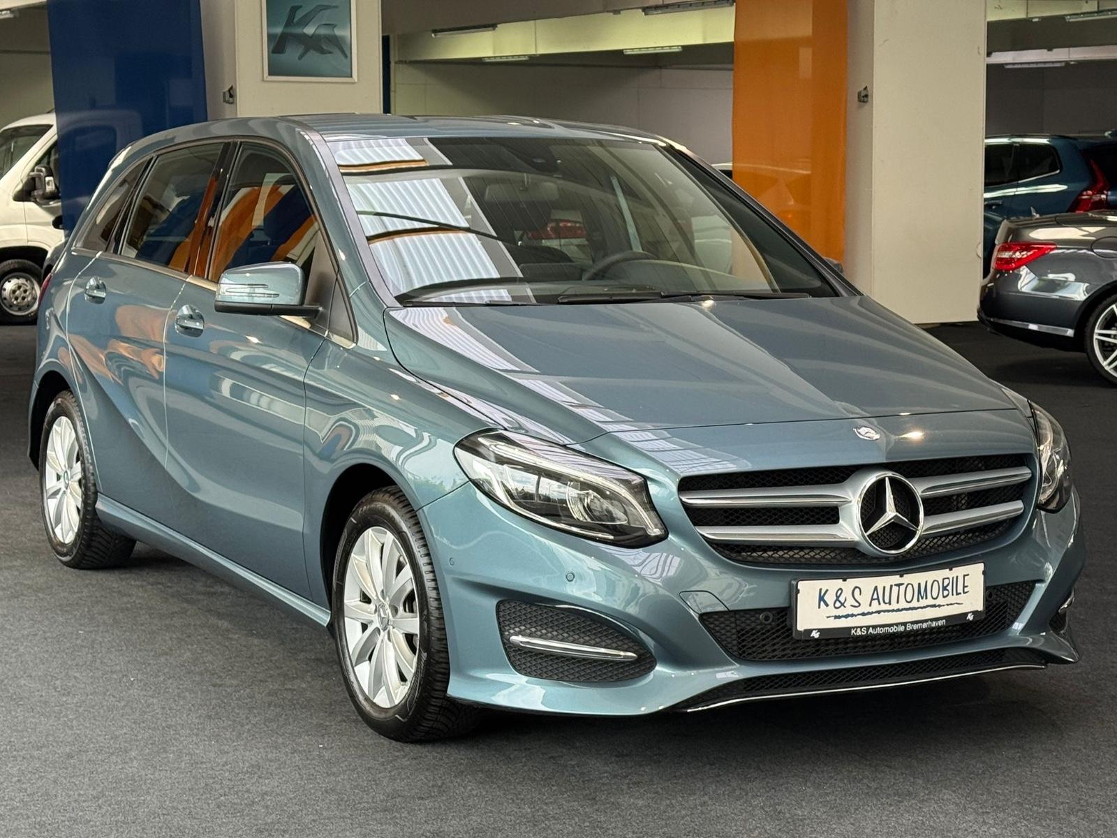Mercedes-Benz B 180 122PS *AUTOMATIK*LED*TEMPO*AHK*PDC*KLIMAA.
