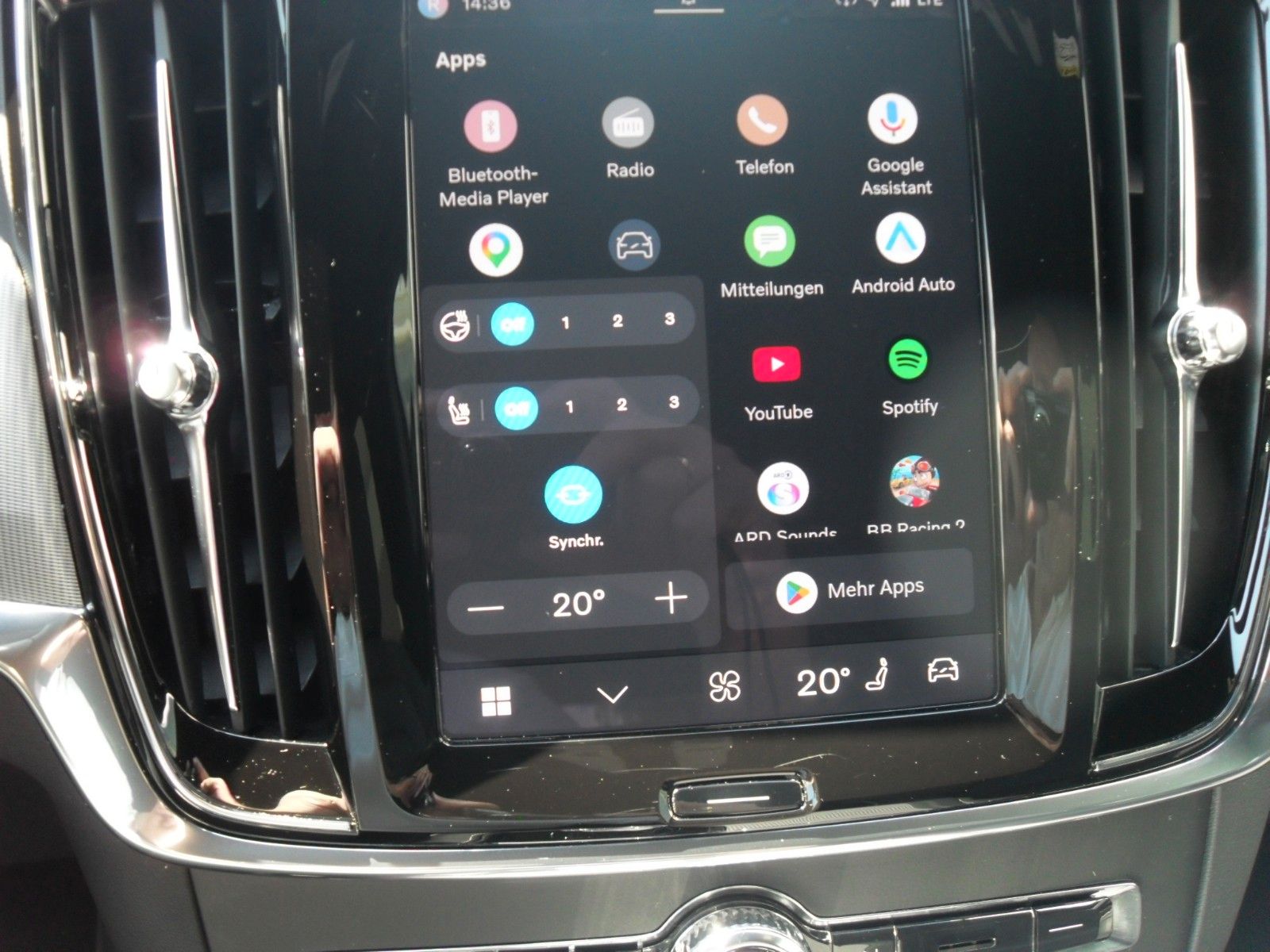 Fahrzeugabbildung Volvo V90 B4 Cross Country Plus AWD