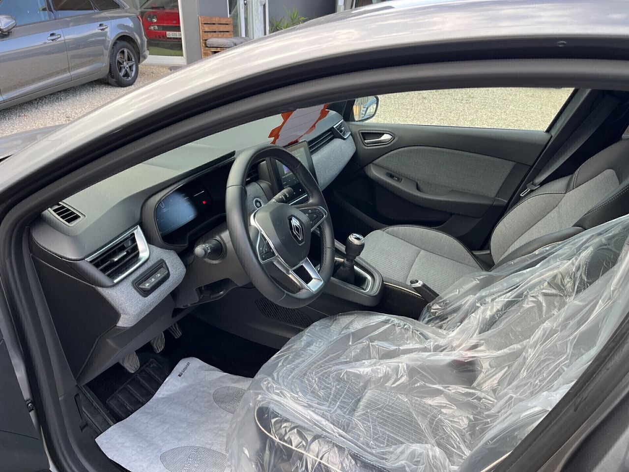 Other Renault Clio TCe 90 CV 5 porte Techno imagem 3