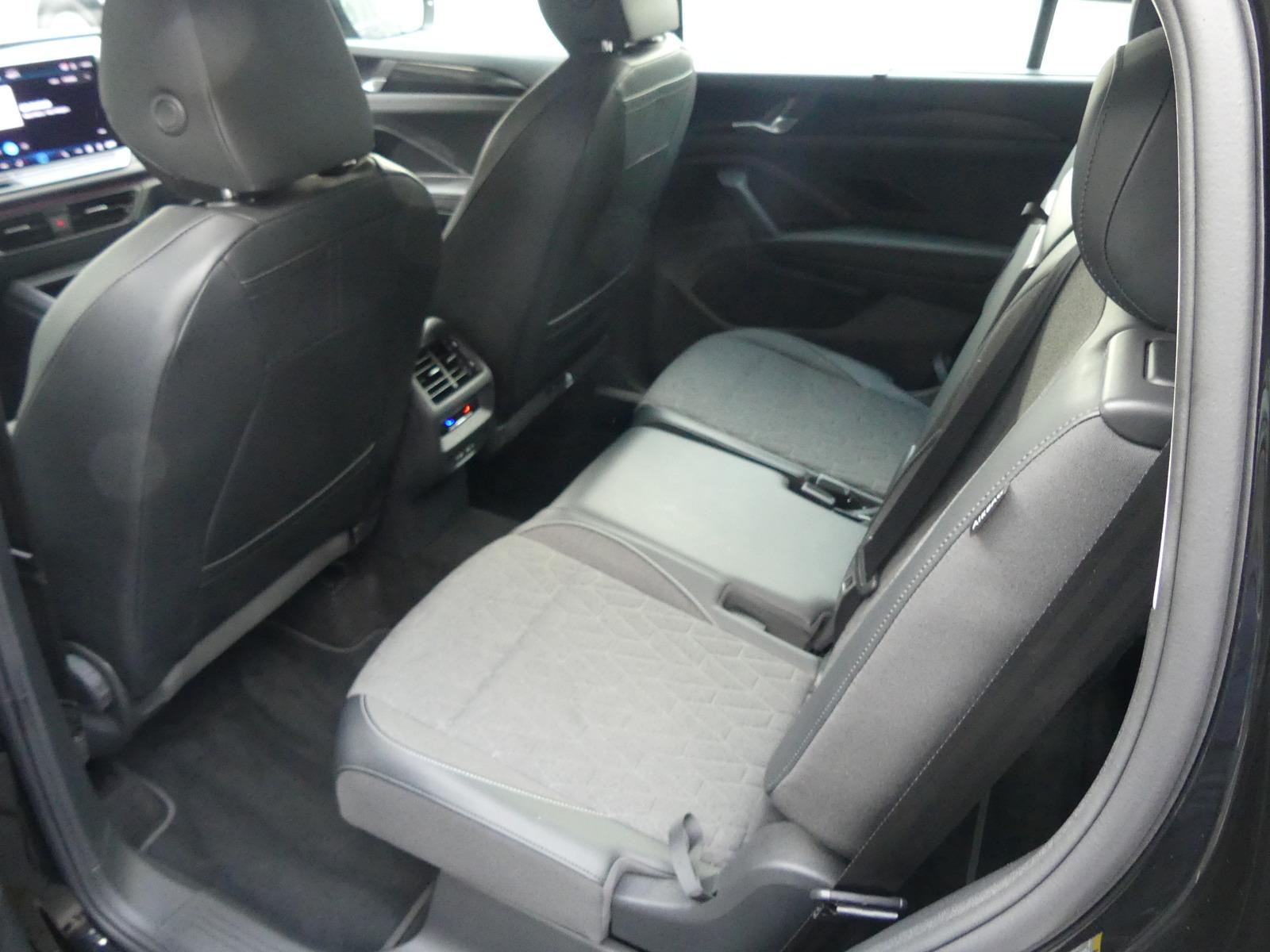 Volkswagen Tayron 1.5 eTSI Life Hybrid 7SITZE/MATRIX/AHK/KA, миниатюра 11