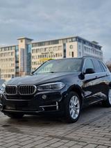 BMW X5 3.0d mit 258 PS. - BMW X5: 2.0