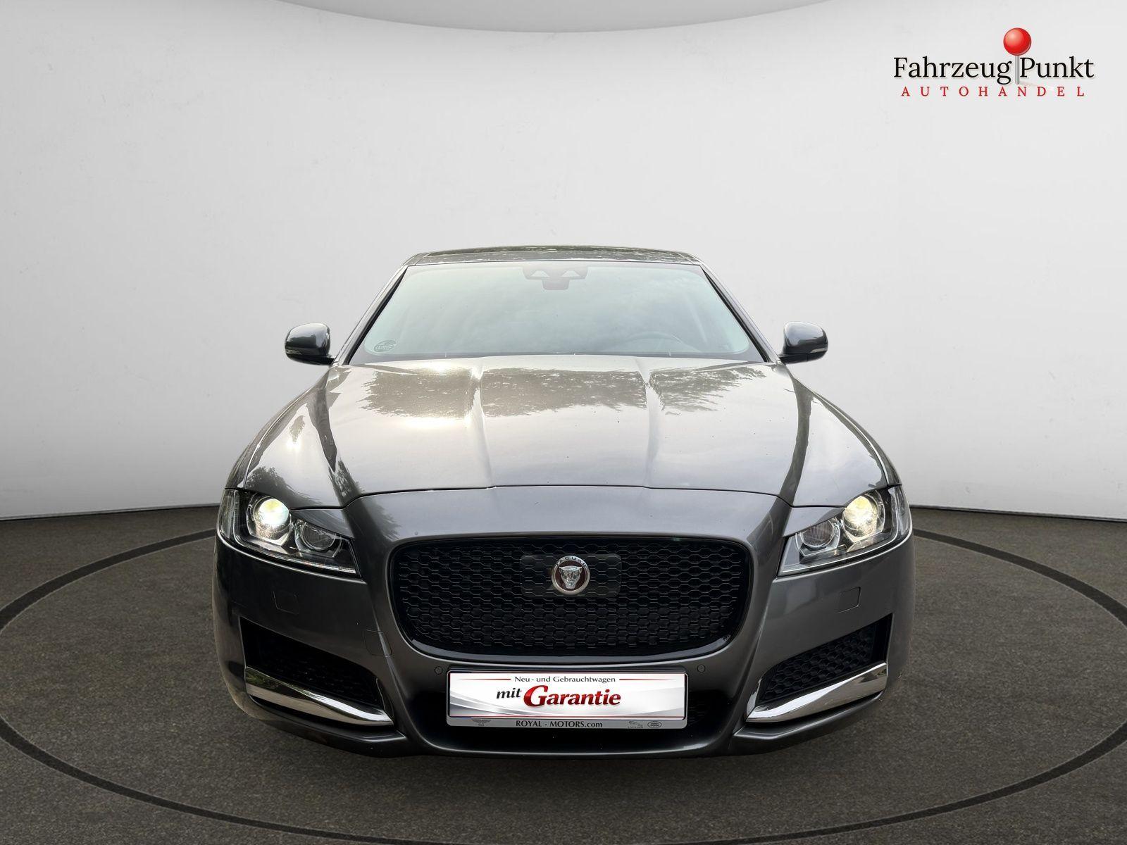 Jaguar XF Prestige 30d Pano*Leder*Digital