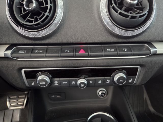 A3 Cabriolet S-Line² 1.4 TSI LED NAV APP ACC B&O