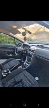 Peugeot 307 Presence 75 Presence - Peugeot 307: Presence