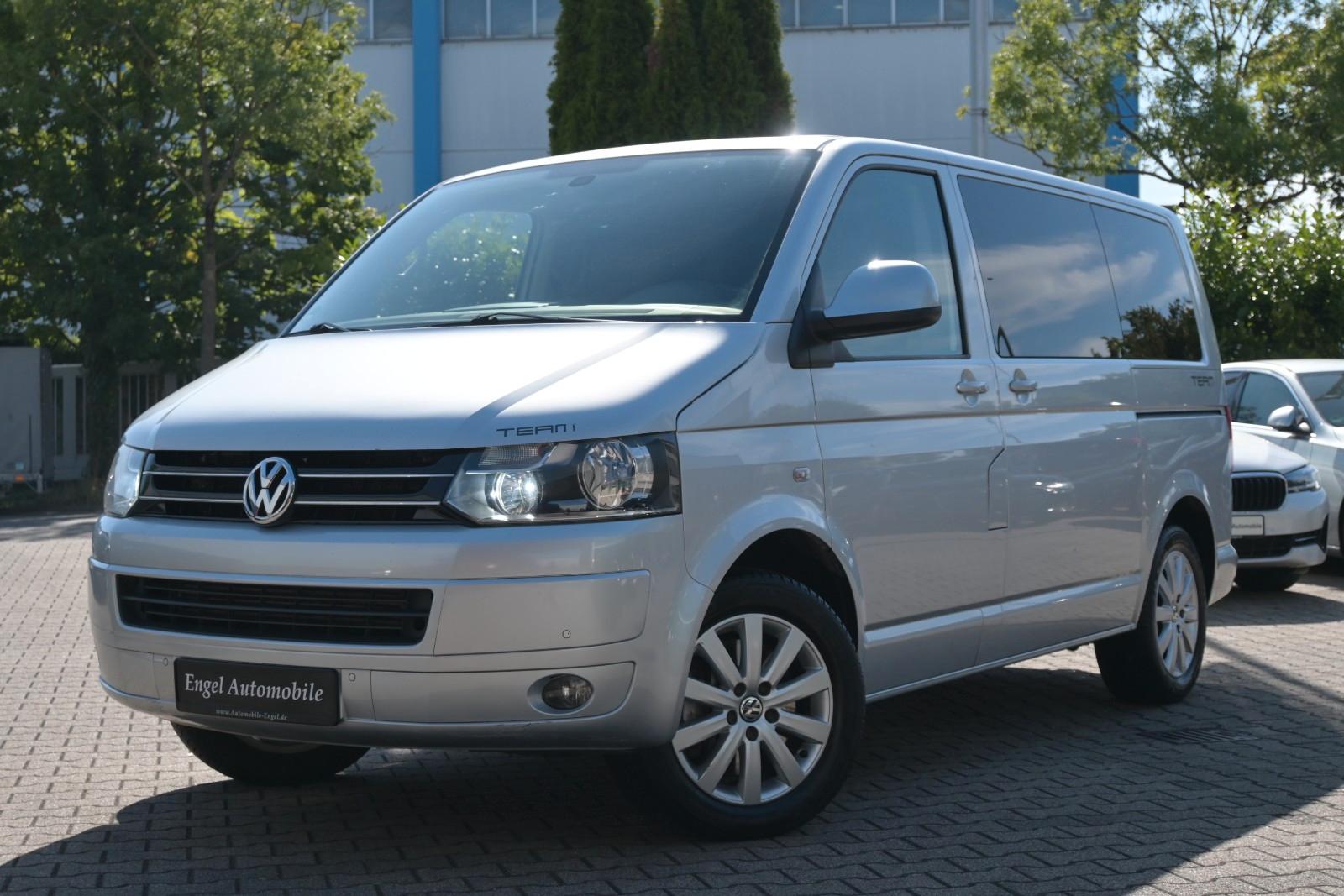 Volkswagen T5 Transporter Bus Multivan 4Motion Team Kamera