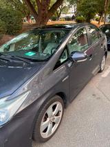 Toyota Prius 3 Hybrid - Toyota Prius in Essen