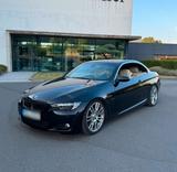 BMW E93 335i Cabrio - BMW 335 aus 2007: Cabrio, 335i