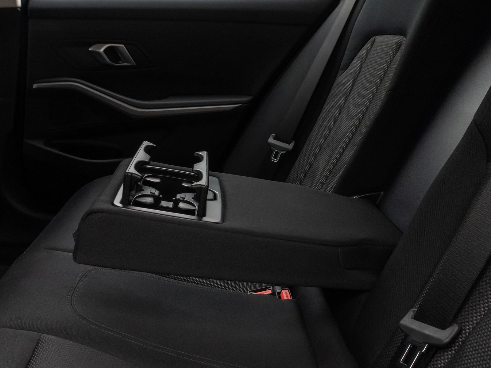 Fahrzeugabbildung BMW 320d xD  Kamera DAB MSport Fernlichtassis 18Zoll