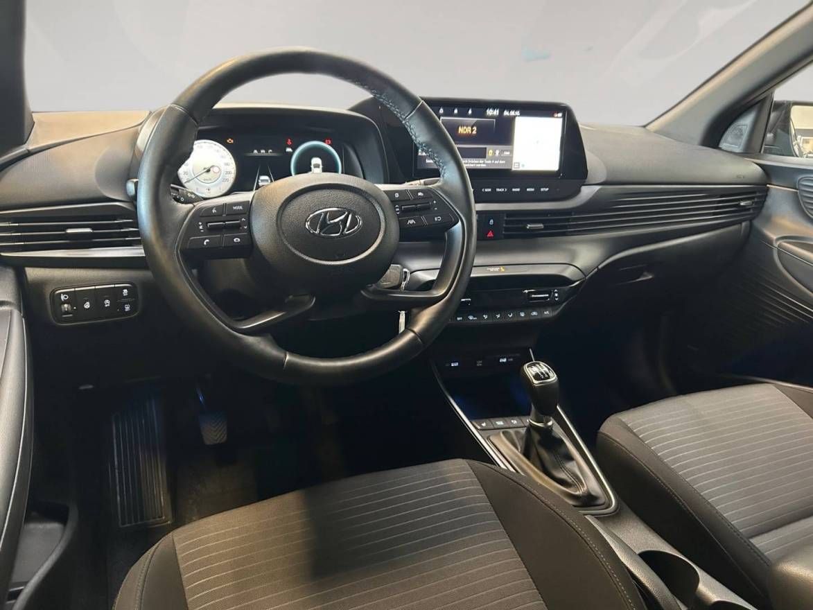 Fahrzeugabbildung Hyundai New i20 M/T Connect & Go