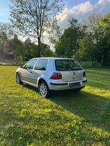 Volkswagen Golf 1.6 TüV Neu, Klima, kaufen und fahren  - : Kaufen