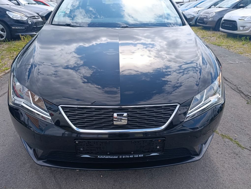 SEAT Leon ST Style*SITZH*PDC*KLIMA*TEMP*MFL*4EL FENST
