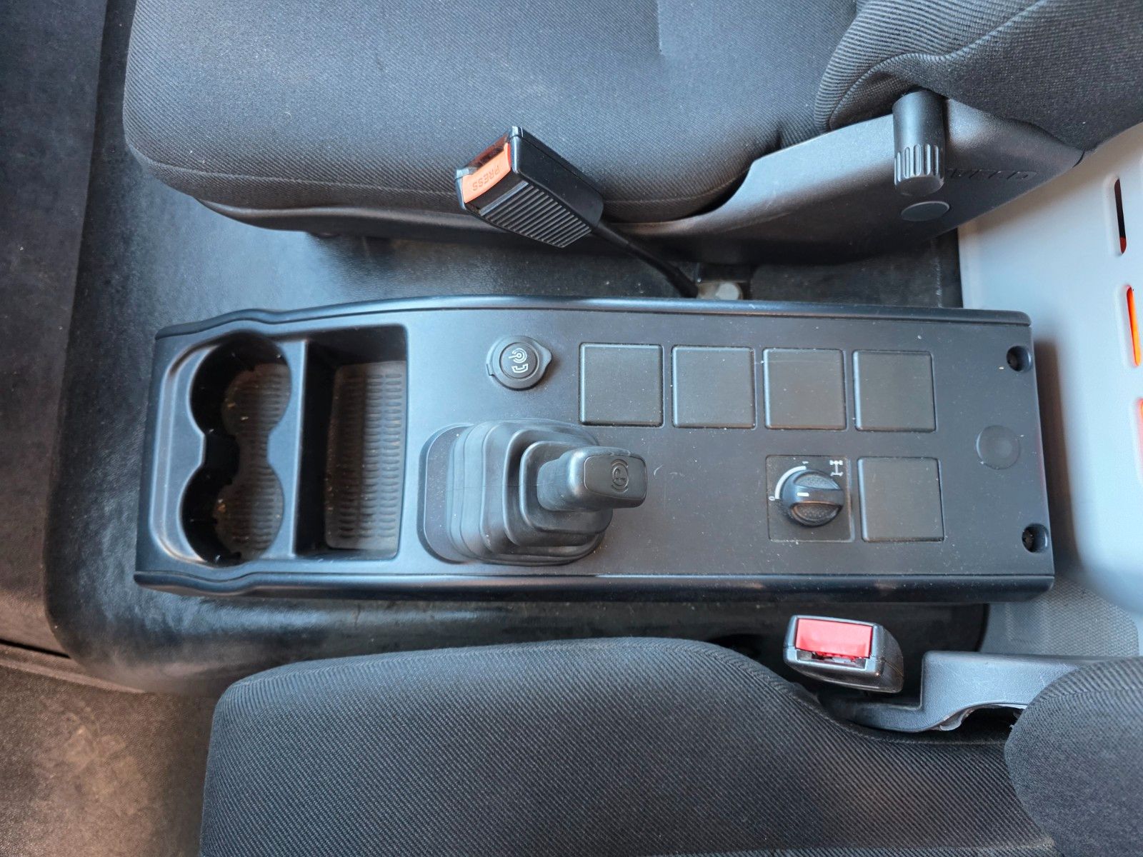 Fahrzeugabbildung Iveco Eurocargo ML75E16 Klima 3 Sitze