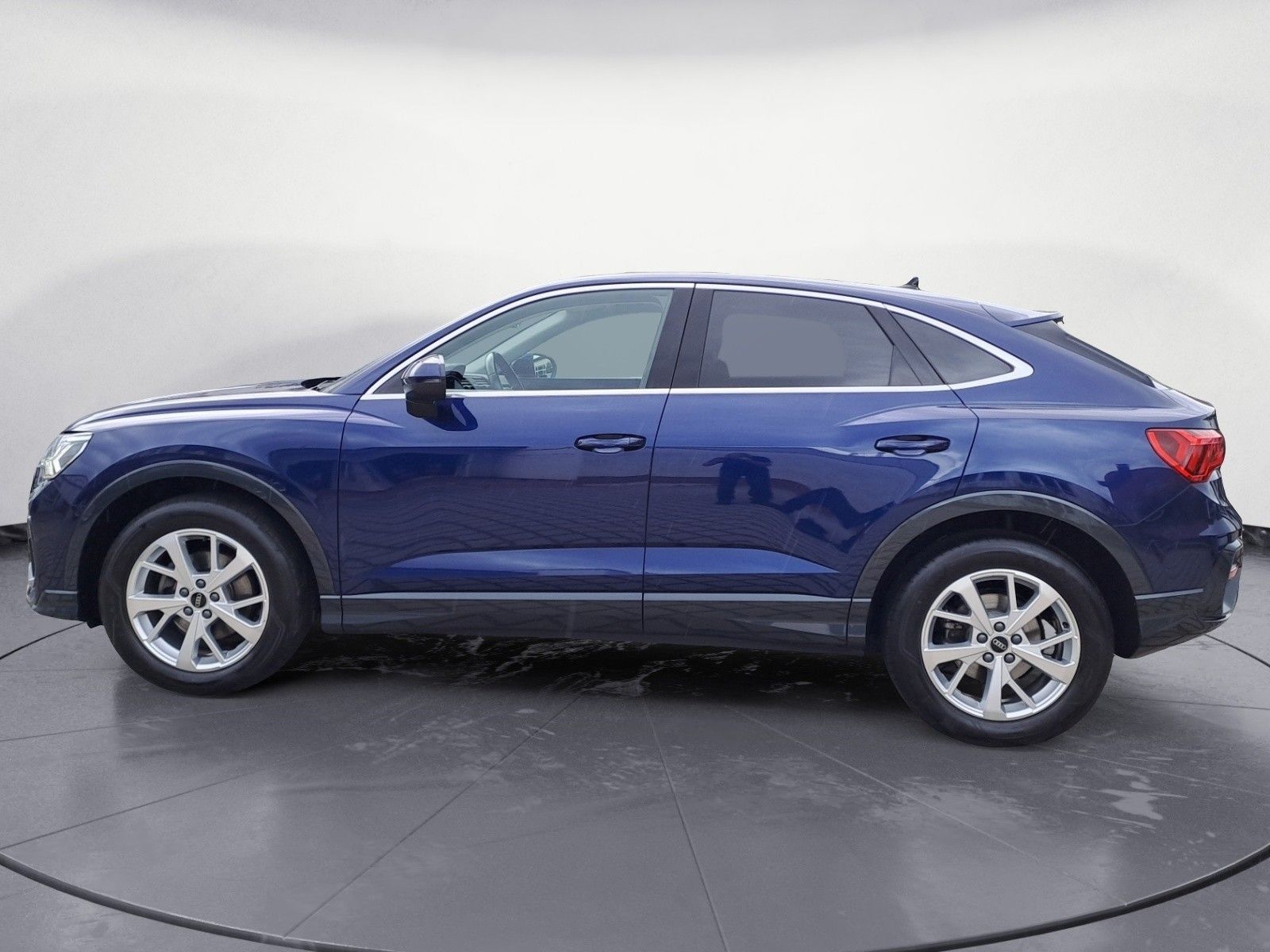 Audi Q3 Sportback 35 TDI quattro 110(150 imagem 3