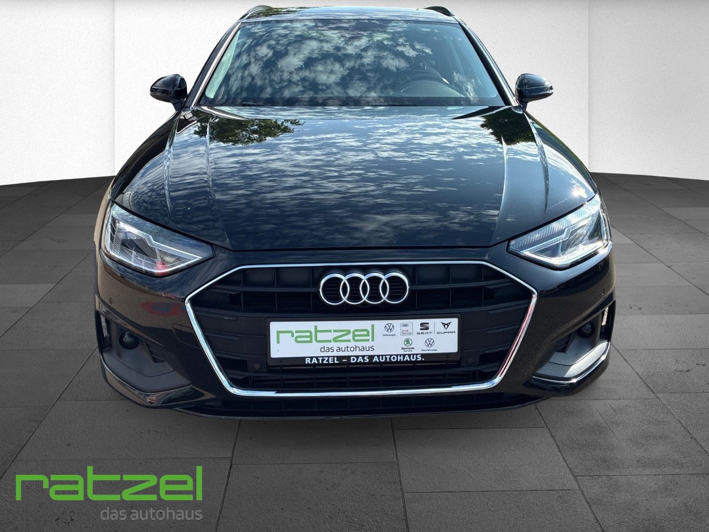 Fahrzeugabbildung Audi A4 Avant 35 TFSI S tronic Navi LED El. Heckklapp
