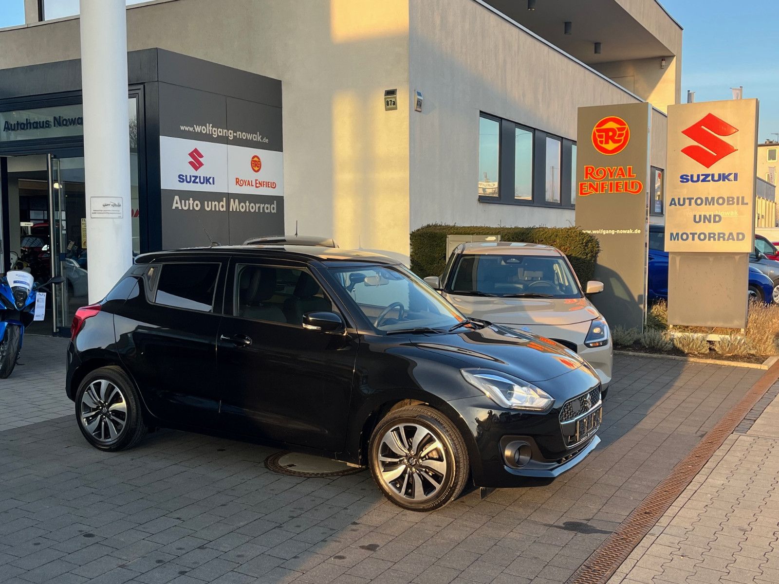 SUZUKI Swift