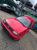 Volkswagen Vw Caddy Rot - gebrauchte VW Caddy aus dem Jahr 2003