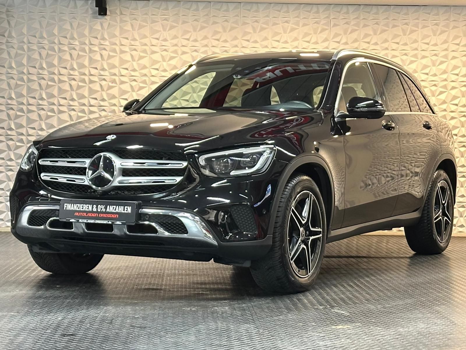 MERCEDES-BENZ GLC300 4M OFFROAD* MULTIBEAM#AHK#SHZ#360CAM#NAVI - Image 4