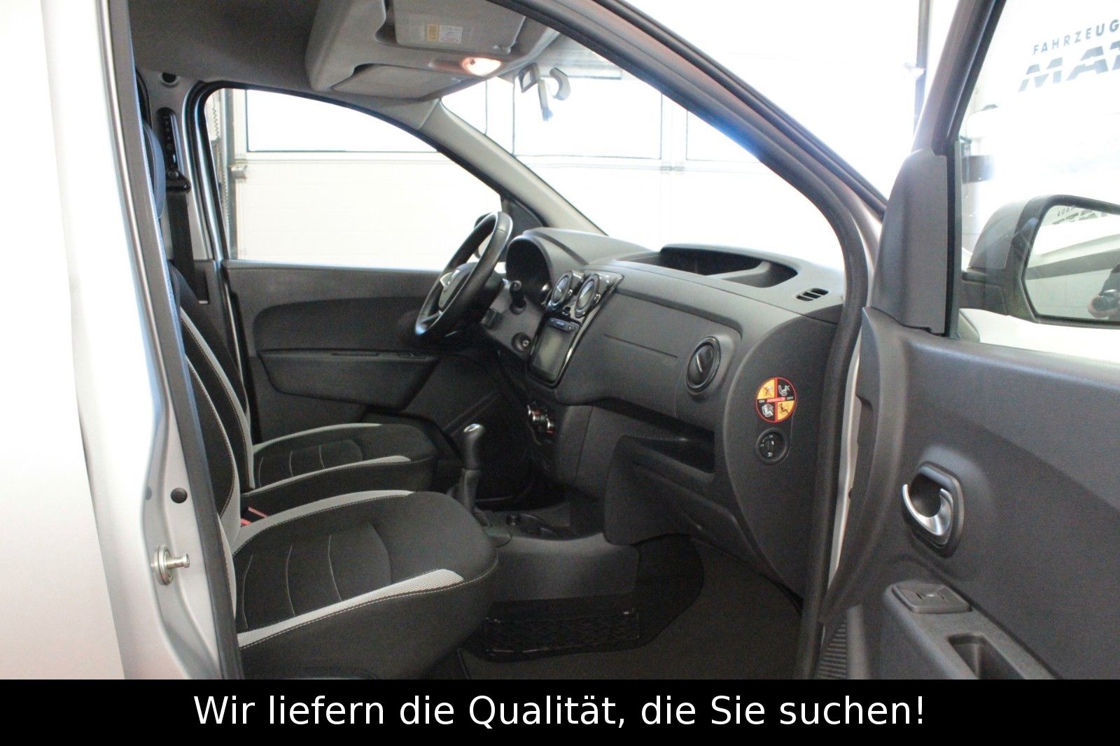 Fahrzeugabbildung Dacia Dokker TCe 115 Stepway *Navi*Klima*