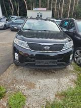 Kia Sorento - gebrauchte Kia Sorento aus dem Jahr 2014
