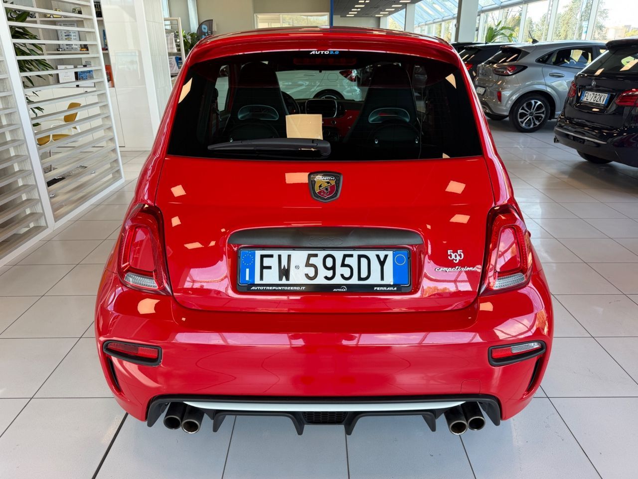 Abarth 595 1.4 Turbo T-Jet 180 CV Competizione 7 imagem 3