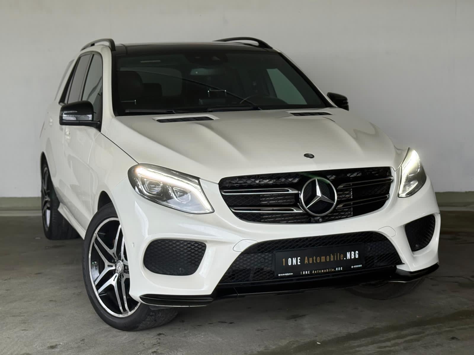 Mercedes-Benz GLE350 d 4Matic*AHK*Pano*