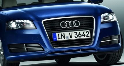 Audi A3 30 TFSi SPORT S-tronic XENON NAVIGATION PDC