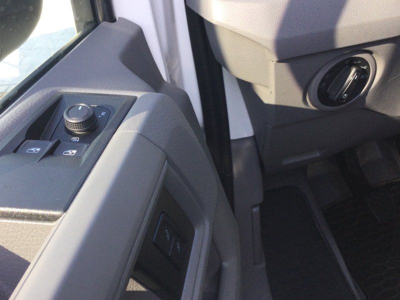 Fahrzeugabbildung Volkswagen Crafter 35 2.0 TDI L3H2 APP-CONNECT+TEMPOMAT+LED