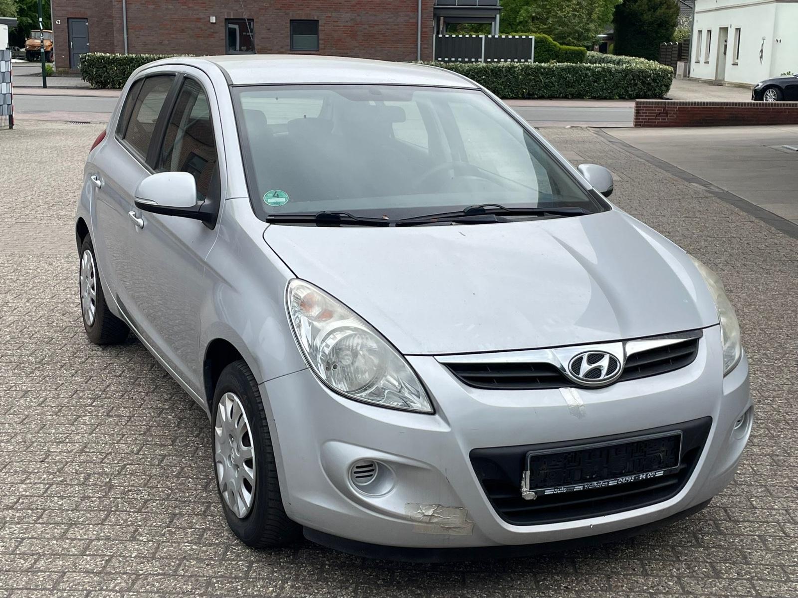 Hyundai i20 Classic TÜV NEU