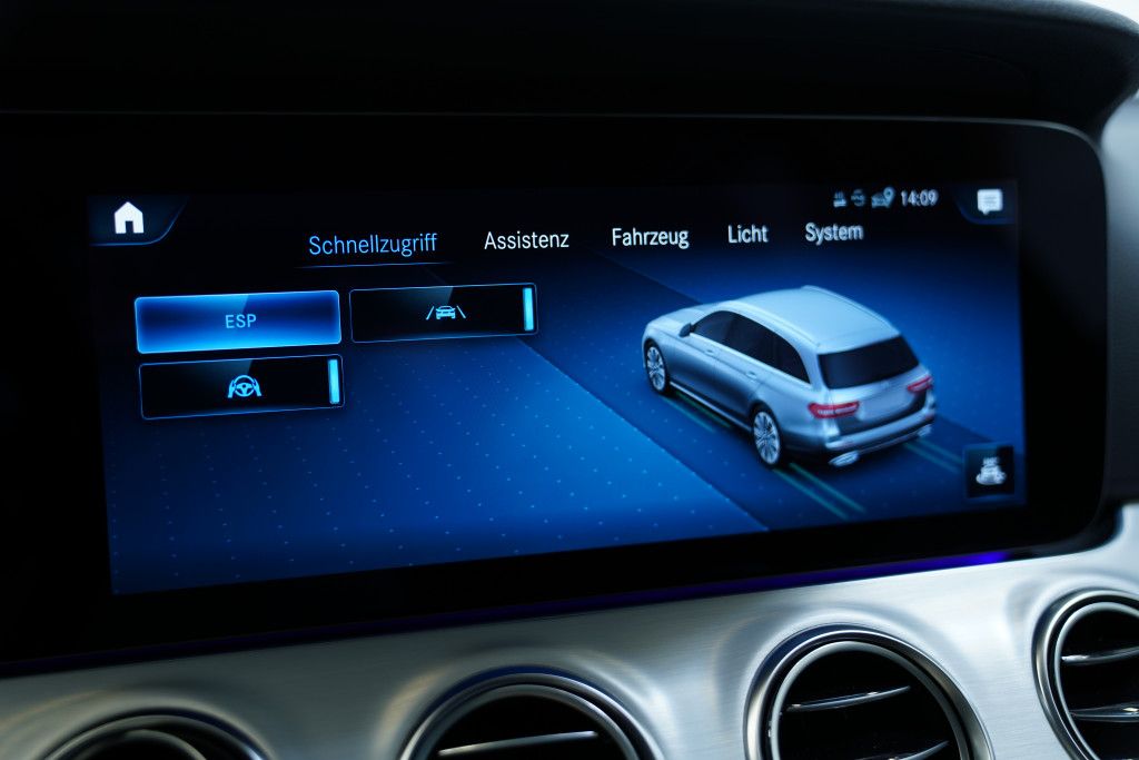 Mercedes Benz E 220