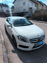 Mercedes-Benz A 250 - Mercedes-Benz 250 mit Benzin-Antrieb: Limousine