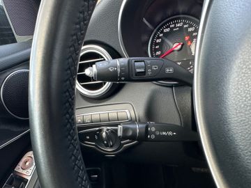 Fahrzeugabbildung Mercedes-Benz GLC 300 4Matic AMG*Panorama*Totwinkel*AHK*