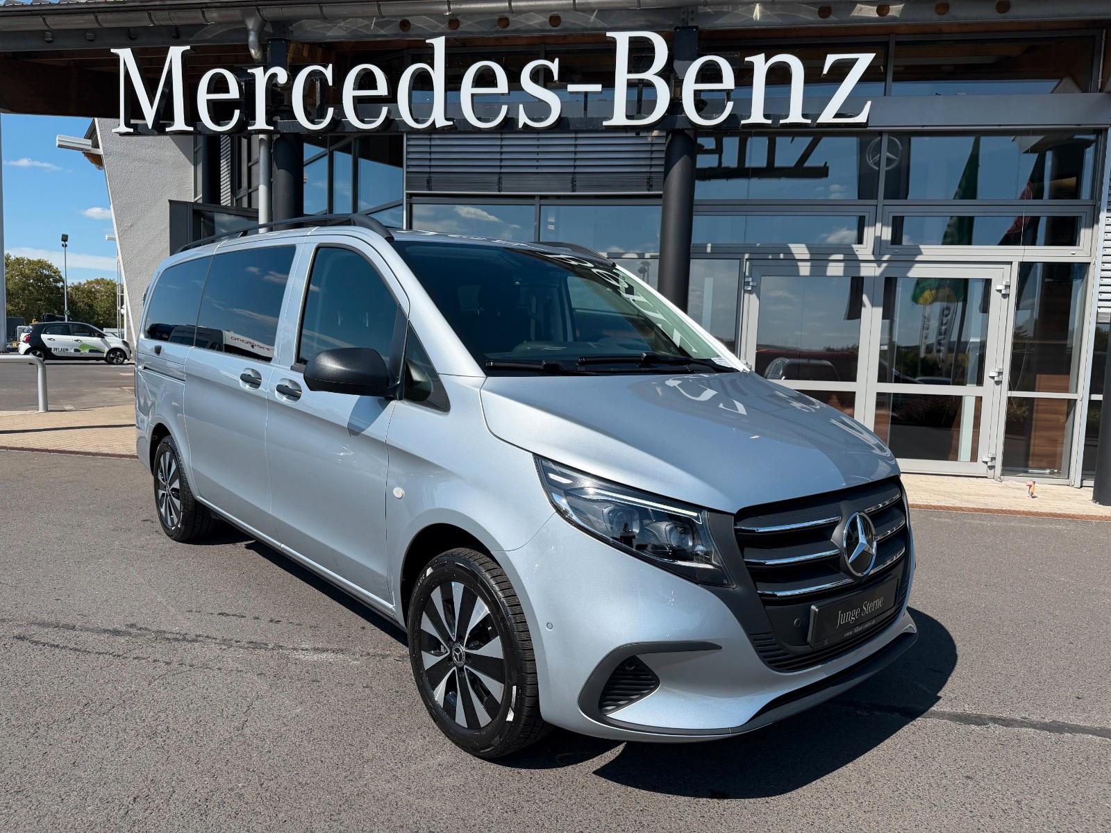 Mercedes-Benz Vito 116 CDI Tourer  4x4 AHK2,5 DISTRONIC Stdh