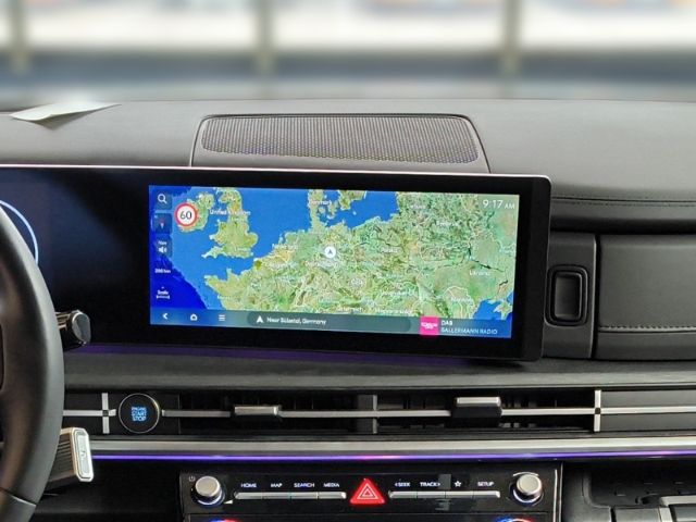 Fahrzeugabbildung Hyundai SANTA FE HEV MY25 1.6 T-GDI 215 PS 4WD Signature