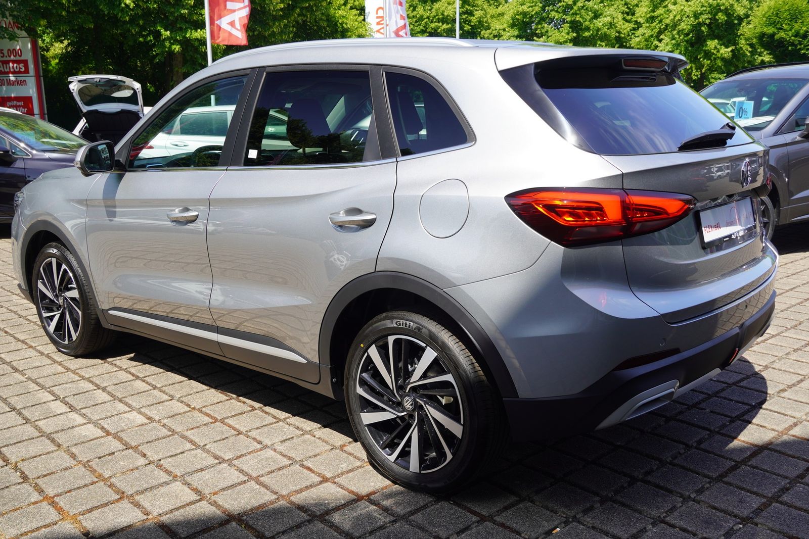 MG ZS