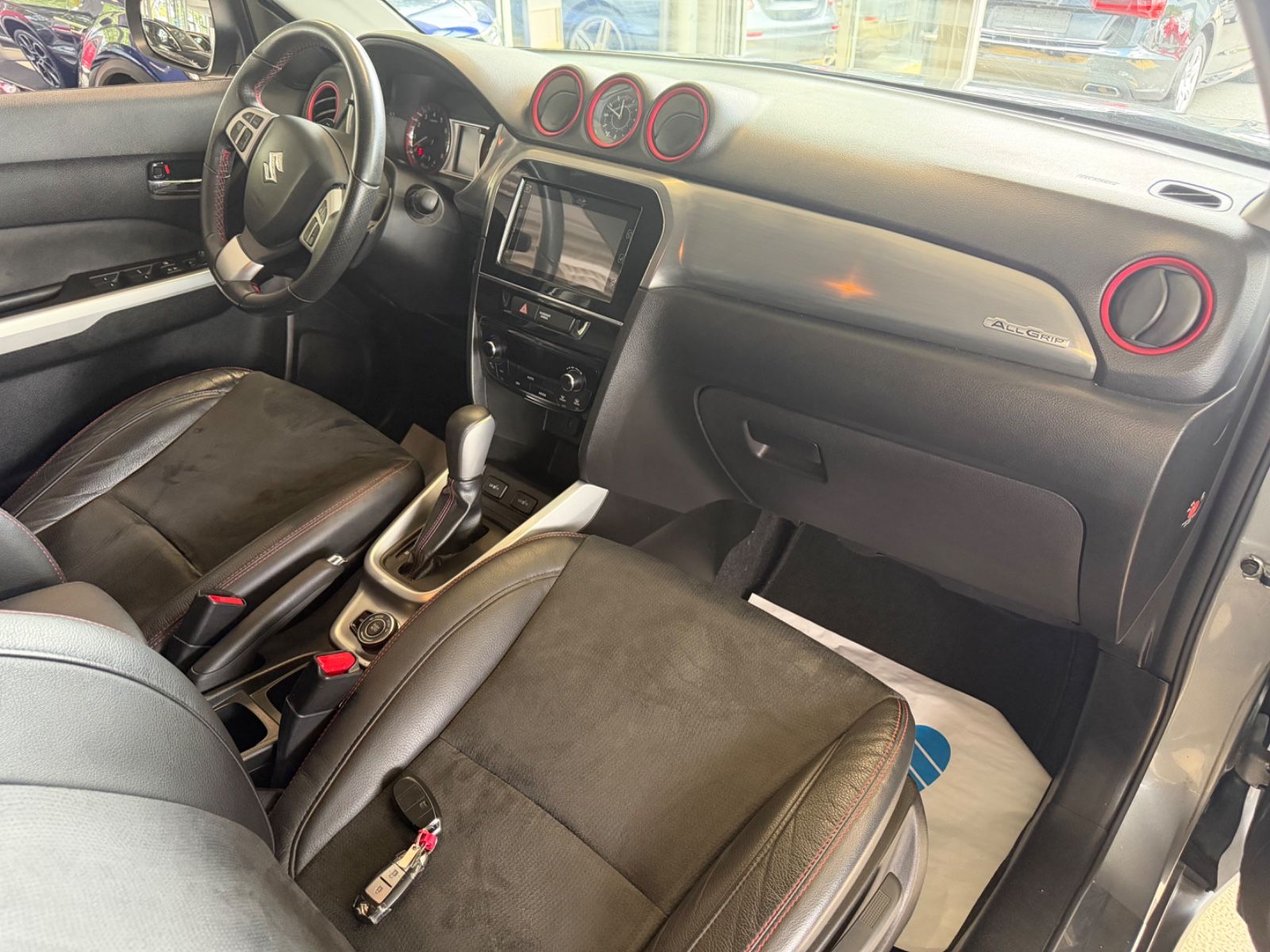 Fahrzeugabbildung Suzuki Vitara 1.4 S 4x4