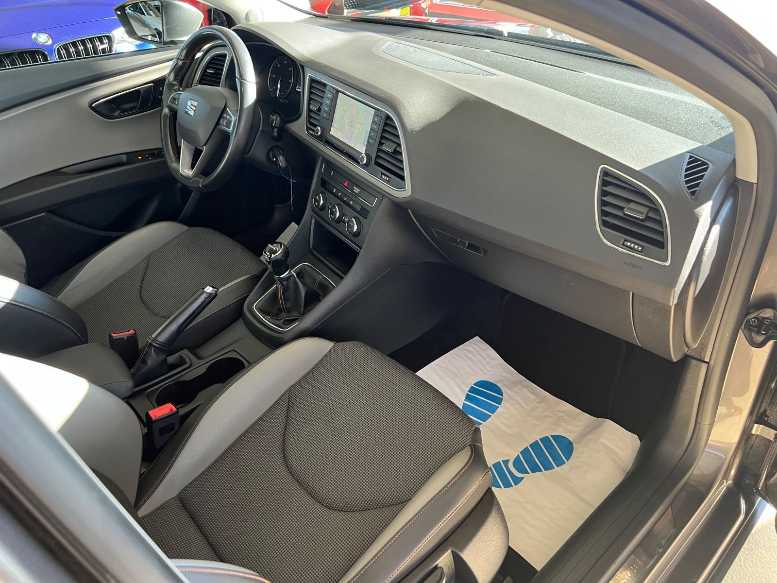 Fahrzeugabbildung SEAT Leon 2.0 TDI ST X-Perience 4Drive