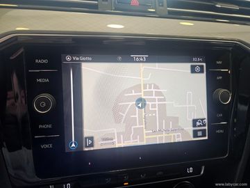 Volkswagen Passat - 9