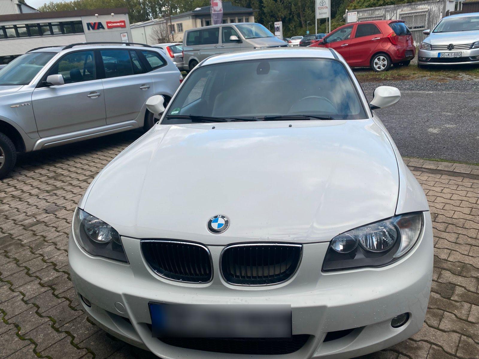 BMW 120