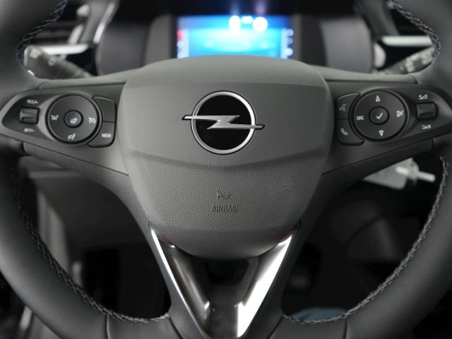 Corsa F FACELIFT GS+LED LICHT+RÜCKFAHRKAMERA+SIT