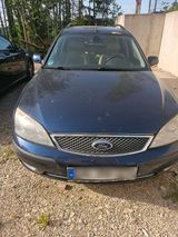Ford Mondeo - Ford Mondeo aus 2005: Kombi