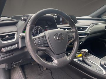 Lexus UX - 9