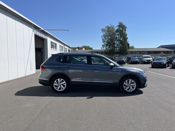 Volkswagen Tiguan Allspace - 6