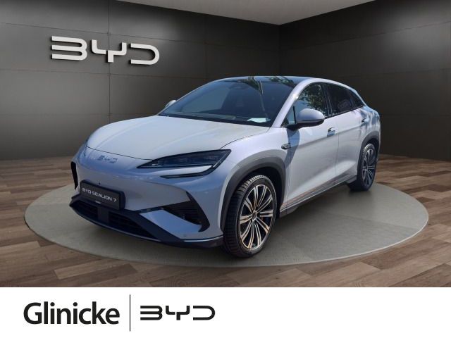 BYD SEALION 7